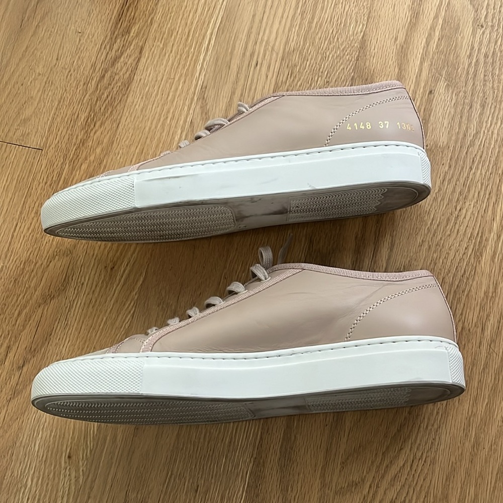 🌺 Woman by Common Projects Shoes - Picture 13 of 16